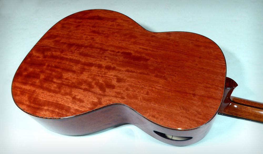 Bubinga Brook Guitars Lyn