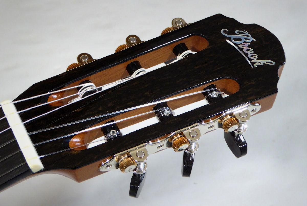 Nylon Brook Taw Headstock